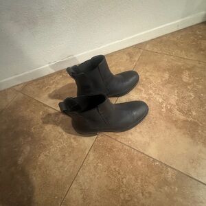 Black leather Nisolo Ankle Boots. Like new